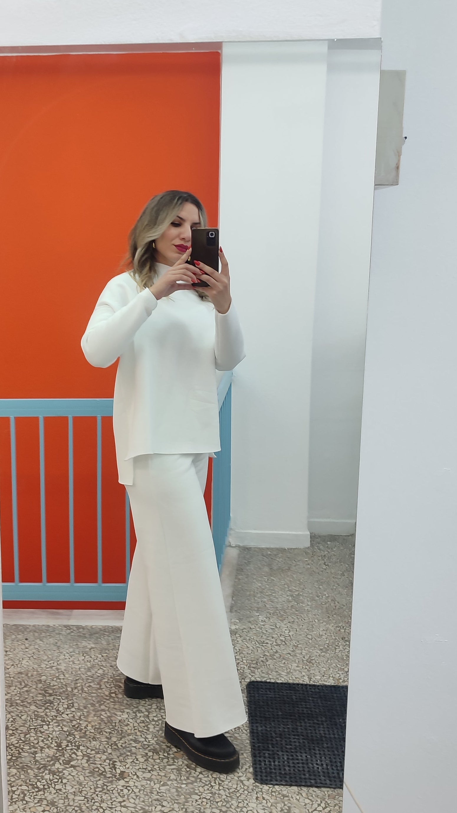 Σετ φούτερ παντελόνα και μπλούζα εκρού