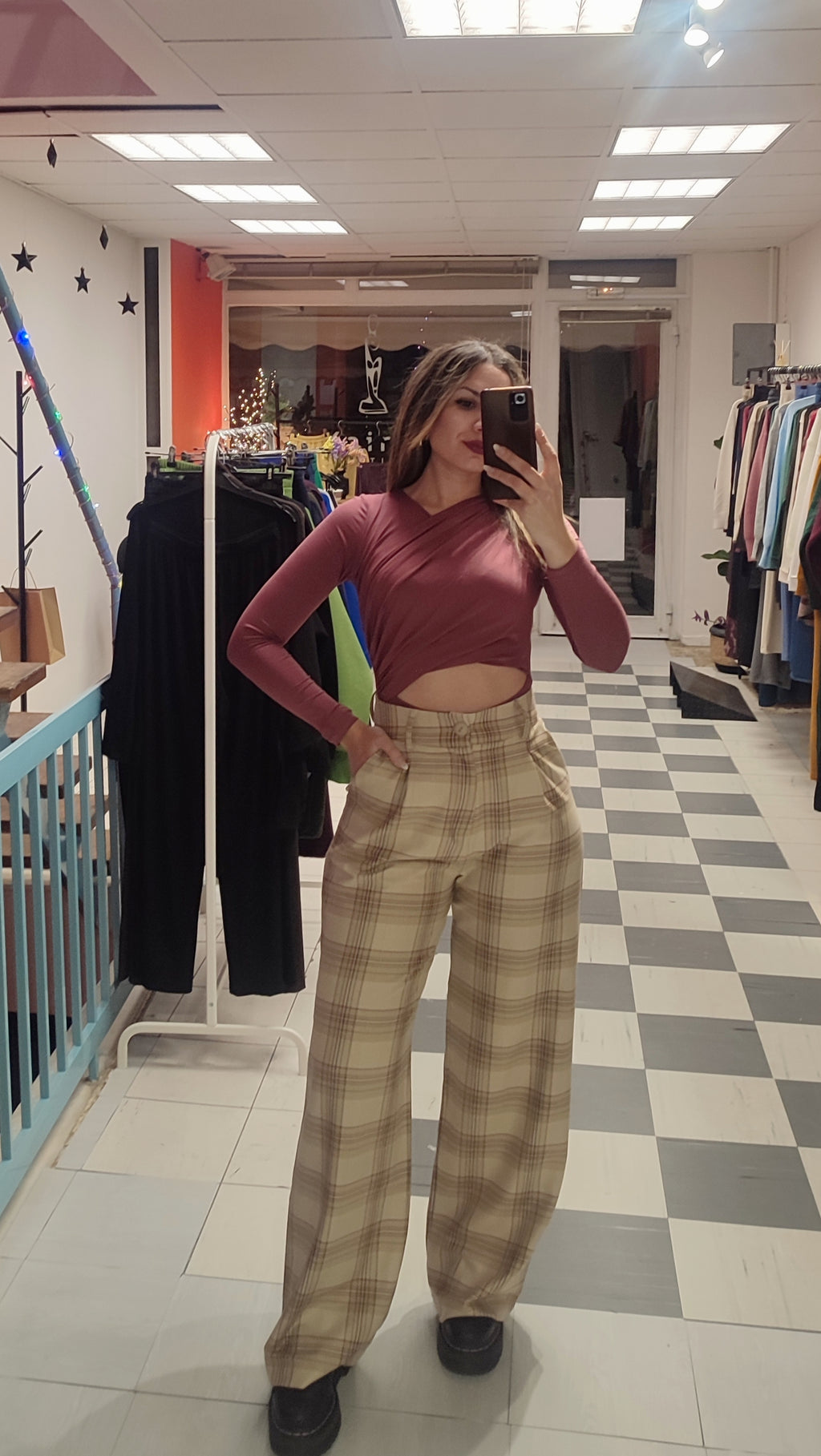 Παντελόνα καρό μπεζ