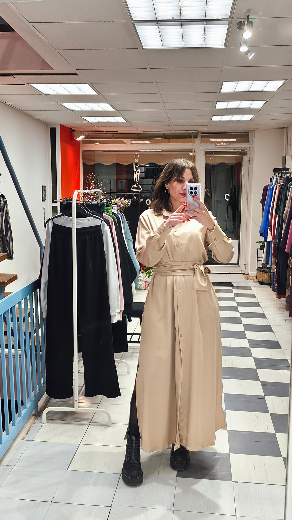 Φόρεμα μάξι σεμιζιέ μπεζ