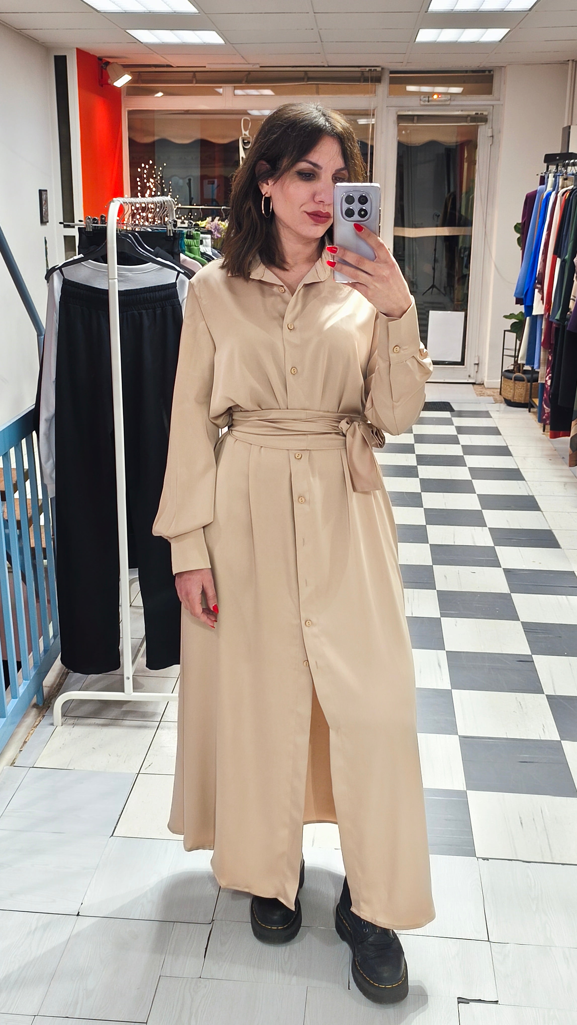 Φόρεμα μάξι σεμιζιέ μπεζ